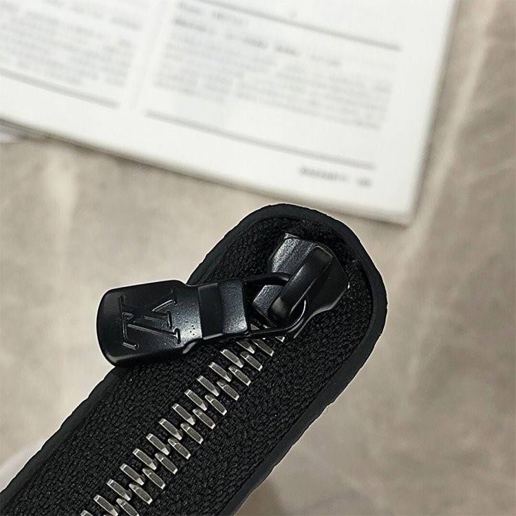 ルイヴィトンスーパーコピージッピー バーチカル ウォレット M69047 AN490ファスナ付き  高品質 長財布