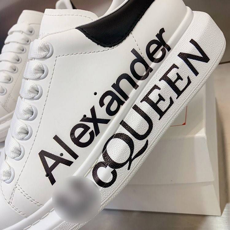 アレキサンダーマックイーンAlexander McQueen レディース メンズ スニーカー   シューズ