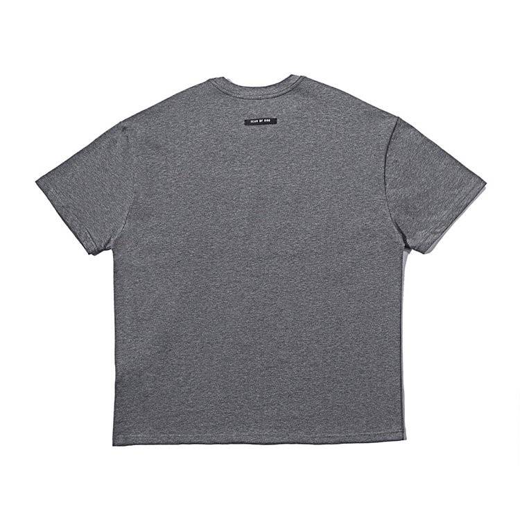 【フィアオブゴッド FEAR OF GOD】  メンズ レディース  半袖Tシャツ 