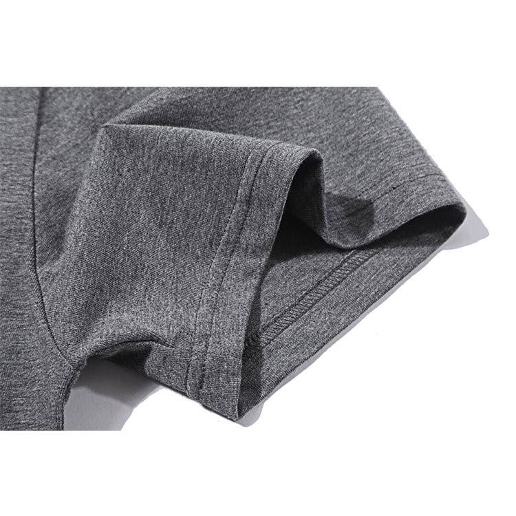 【フィアオブゴッド FEAR OF GOD】  メンズ レディース  半袖Tシャツ 