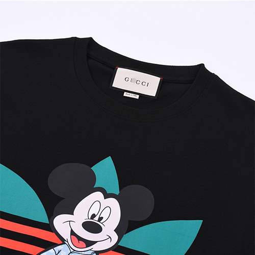 【グッチ】メンズ レディース 半袖Tシャツ 