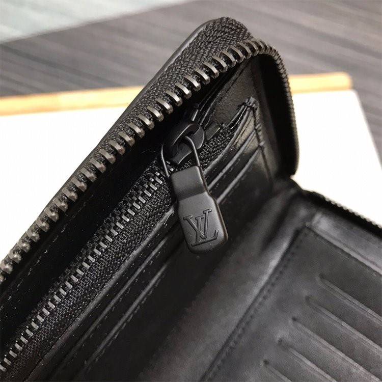 ルイヴィトンコピー   モノグラム シャドウ ジッパー ウォレット ヴァーティカル  長財布 M62902