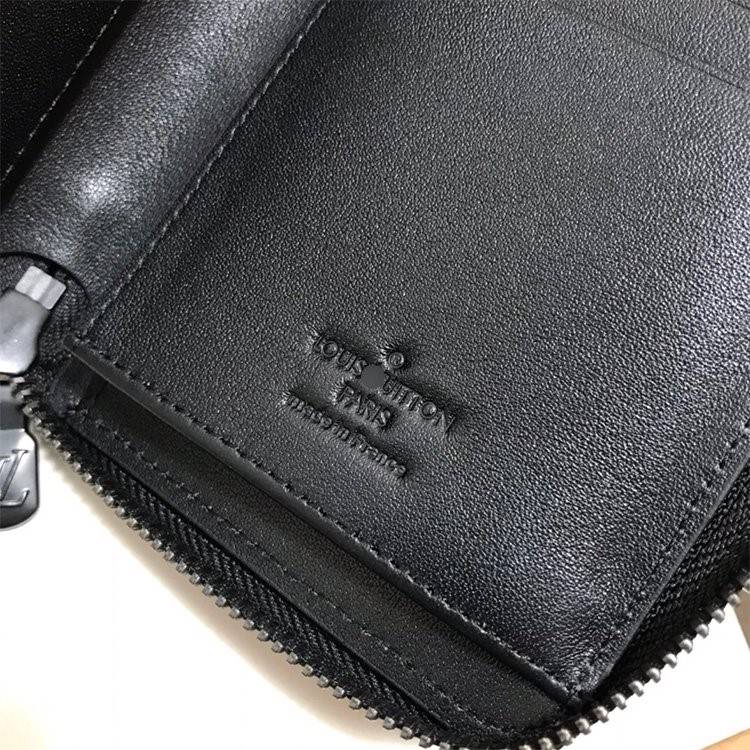 ルイヴィトンコピー   モノグラム シャドウ ジッパー ウォレット ヴァーティカル  長財布 M62902