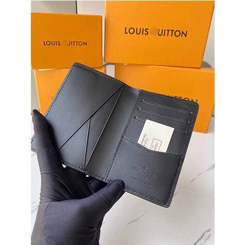 ルイヴィトンスーパーコピーM80038とても美しい ポケットオーガナイザー 新商品 カードケース
