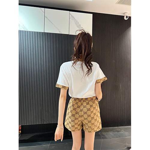 【グッチ】メンズ レディース 半袖Tシャツ 