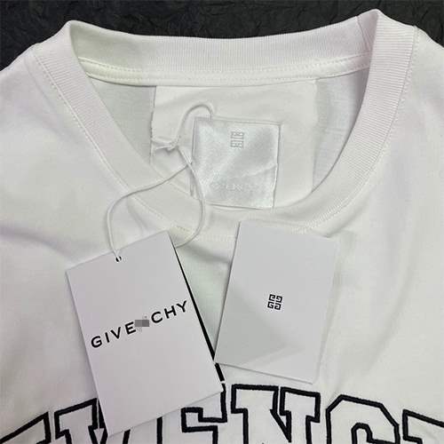 【ジバンシイ】メンズ レディース 半袖Tシャツ 