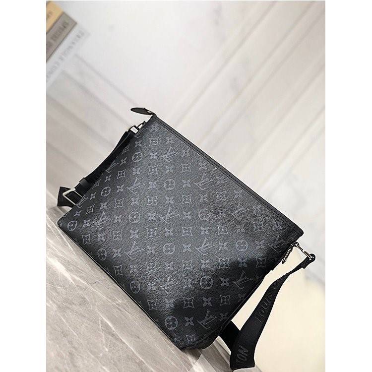 ルイヴィトンスーパーコピー BESACE ZIPPÉE クロスメッセンジャーバッグ MM M45216
