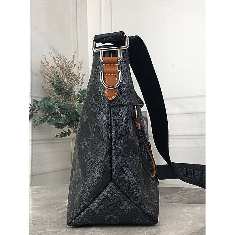 ルイヴィトンスーパーコピー BESACE ZIPPÉE クロスメッセンジャーバッグ MM M45216