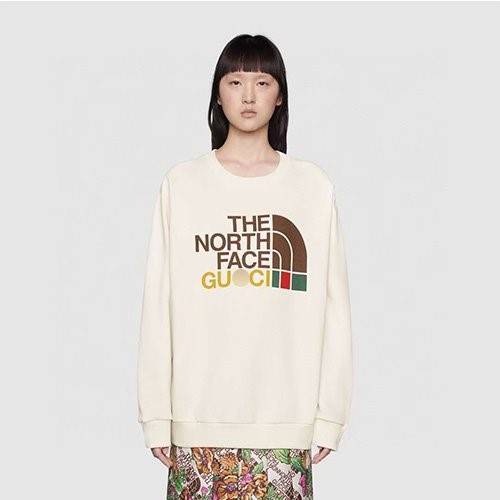 【グッチ】×【ノースフェイス 】メンズ レディース 長袖　スウェットTシャツ   
