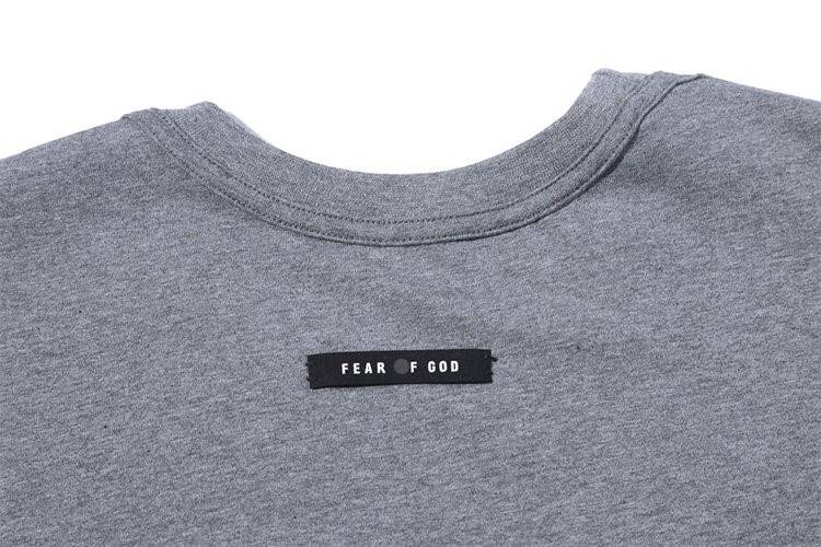 【フィアオブゴッド FEAR OF GOD】メンズ レディース 半袖Tシャツ 