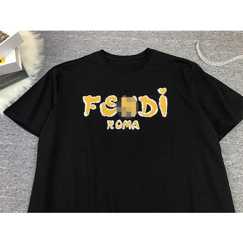 フェンディスーパーコピーメンズ レディース 半袖Tシャツ