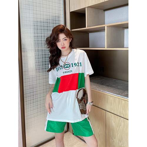 【グッチ】メンズ レディース 半袖Tシャツ 