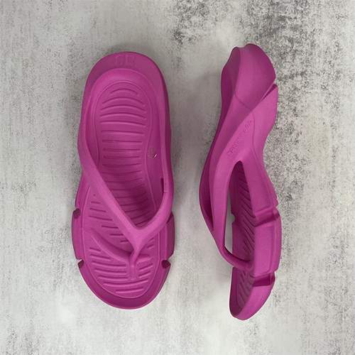 バレンシアガスーパーコピー Mold Thong Sandals メンズ サンダル