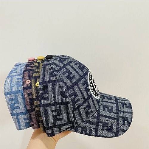 【フェンディ】CAP 帽子   