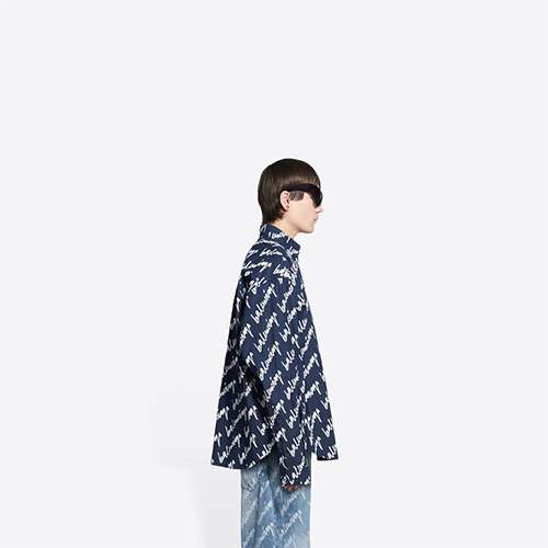 【バレンシアガ】メンズ レディース 流行り　 シャツ 