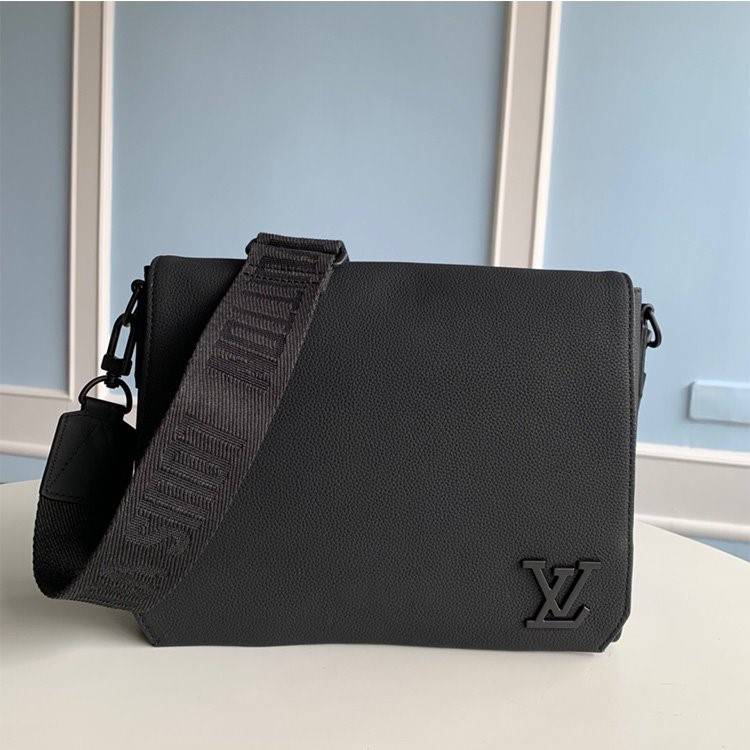 ルイヴィトンコピーM57080  Aerogramエアロジ アエログラム メッセンジャー バッグ