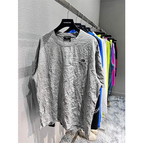 【バレンシアガ】メンズ レディース 半袖Tシャツ 