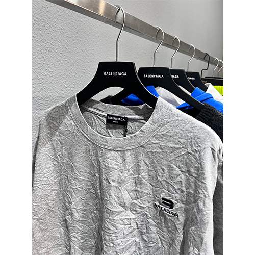 【バレンシアガ】メンズ レディース 半袖Tシャツ 