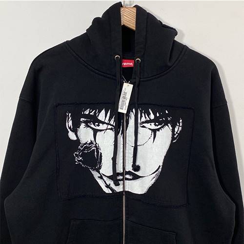 シュプリーム偽物ジャケット　アウター