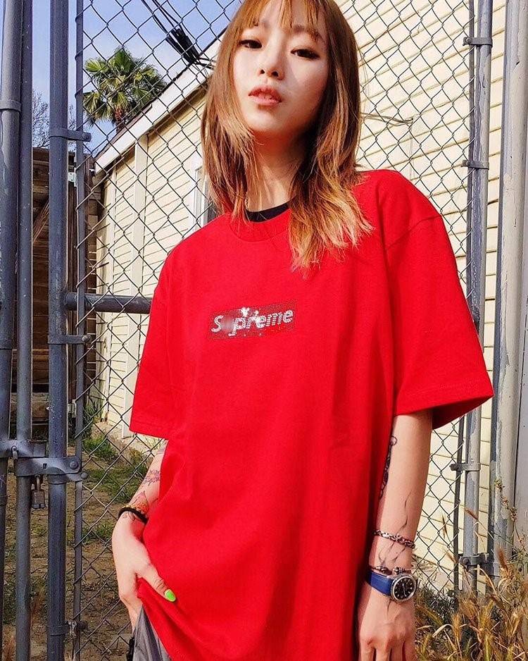 【シュプリ*ム S*PREME】男性服 通販メンズ レディース 半袖Tシャツ  