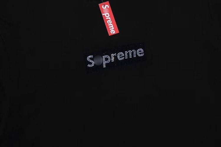 【シュプリ*ム S*PREME】男性服 通販メンズ レディース 半袖Tシャツ  