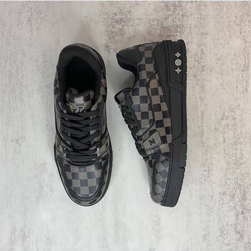 【ルイヴ*トン】TRAINER メンズ  スニーカー  