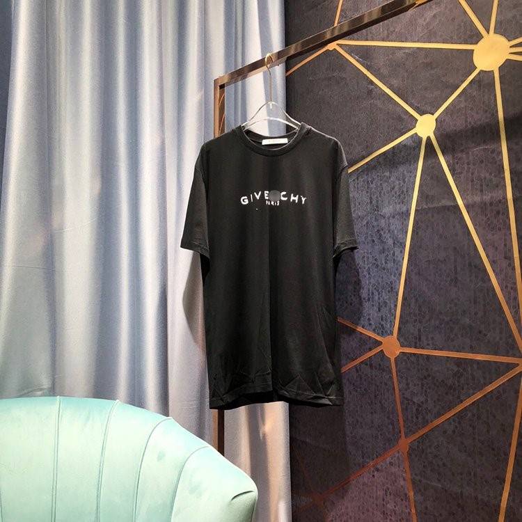 【ジバンシイ G*VENCHY】メンズ レディース 半袖Tシャツ 