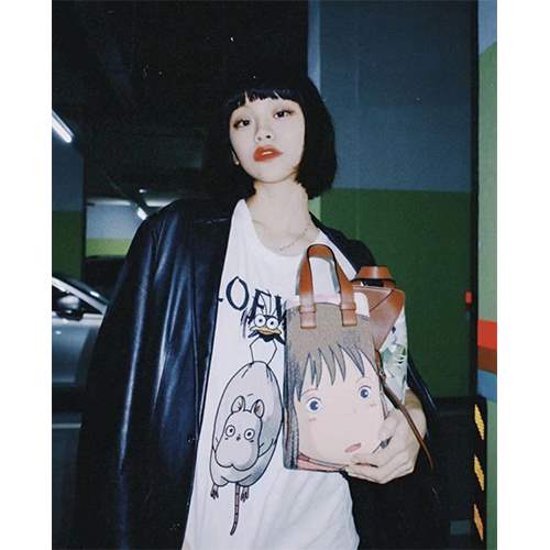 ロエベ偽物メンズ レディース 半袖Tシャツ