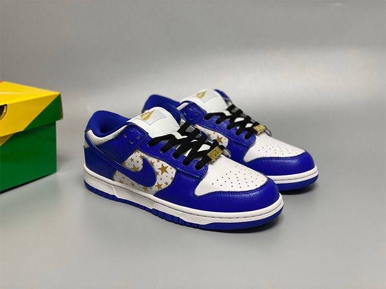 【シュプリーム】×【ナイキ】 SB Dunk Low メンズ レディース  スニーカー  