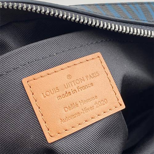 ルイヴィトンスーパーコピー20-21AW LOUIS VUITTON（ルイ・ヴィトン） ボルガ オン ストラップ モノグラム エクリプス M69688