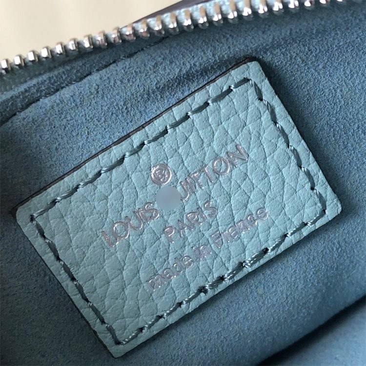 ルイヴィトンスーパーコピーM69508 高品質 財布 ファスナ付き