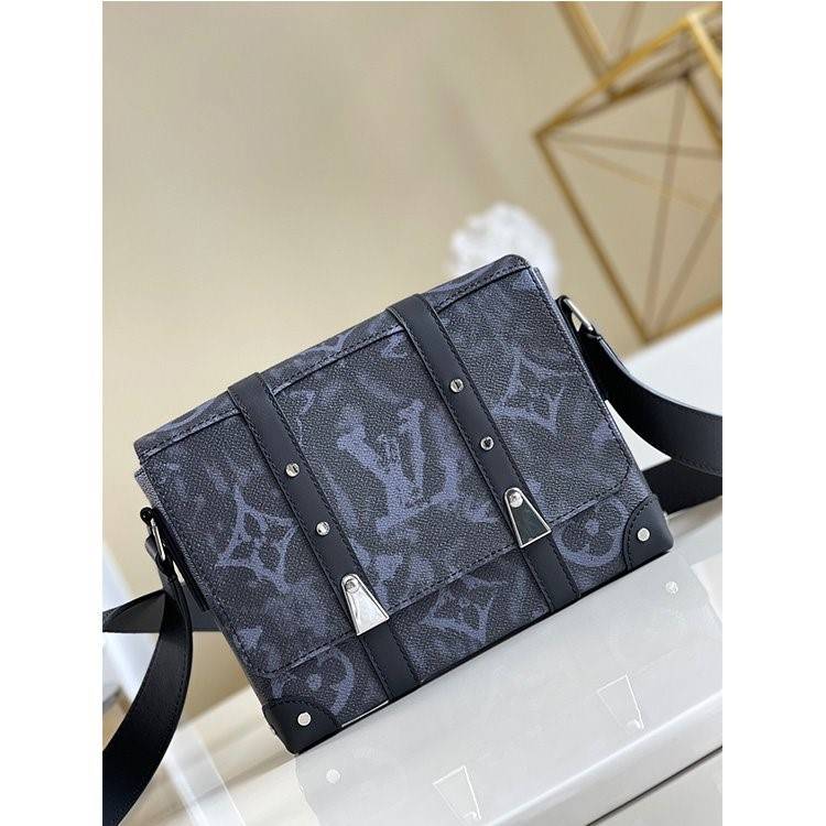ルイヴィトンコピートランク メッセンジャー TRUNK MESSENGER M57271