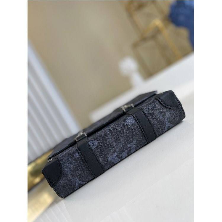 ルイヴィトンコピートランク メッセンジャー TRUNK MESSENGER M57271