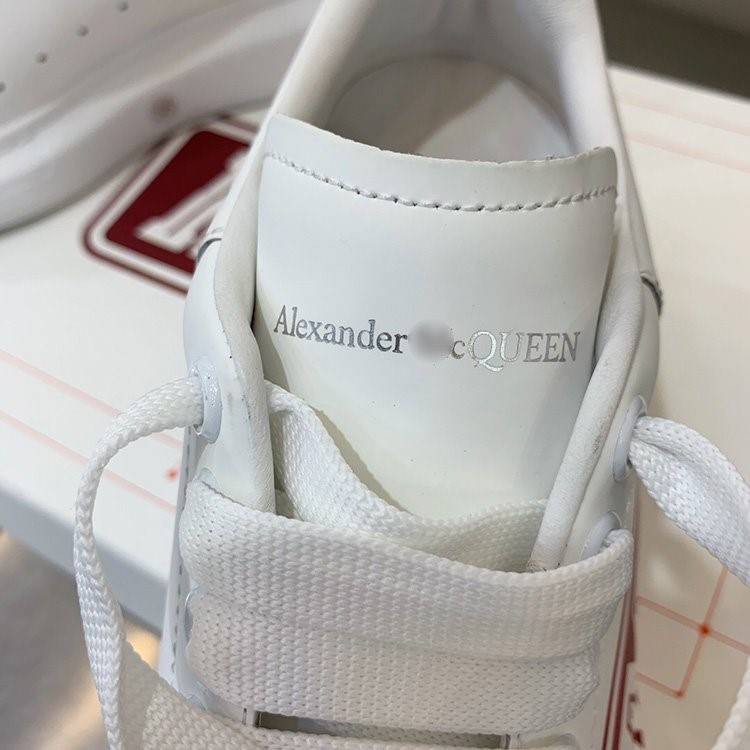 アレキサンダーマックイーンAlexander McQueen レディース メンズ スニーカー   シューズ