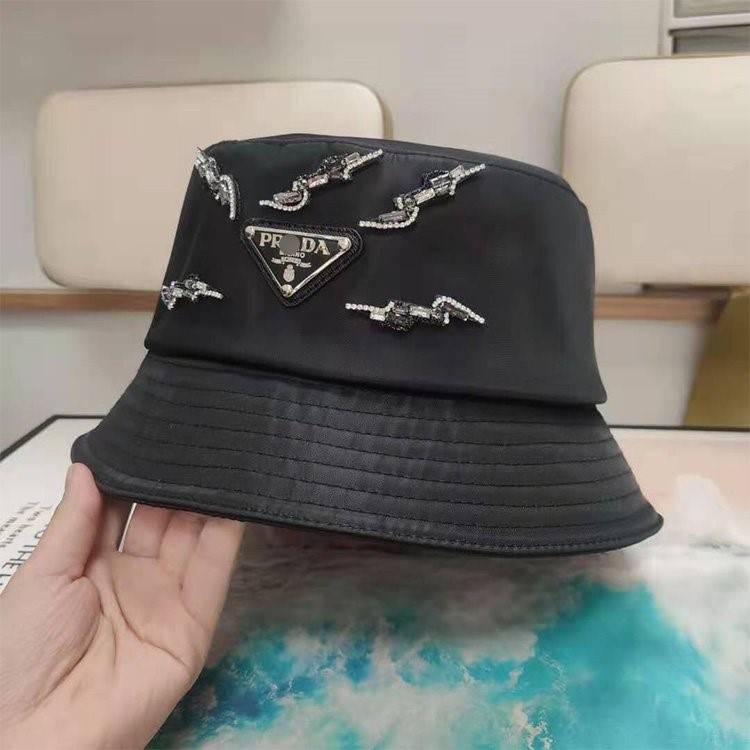 【プラダ】CAP 帽子   