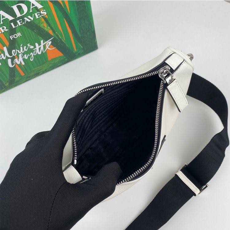 プラダコピー高品質   ショルダー バック