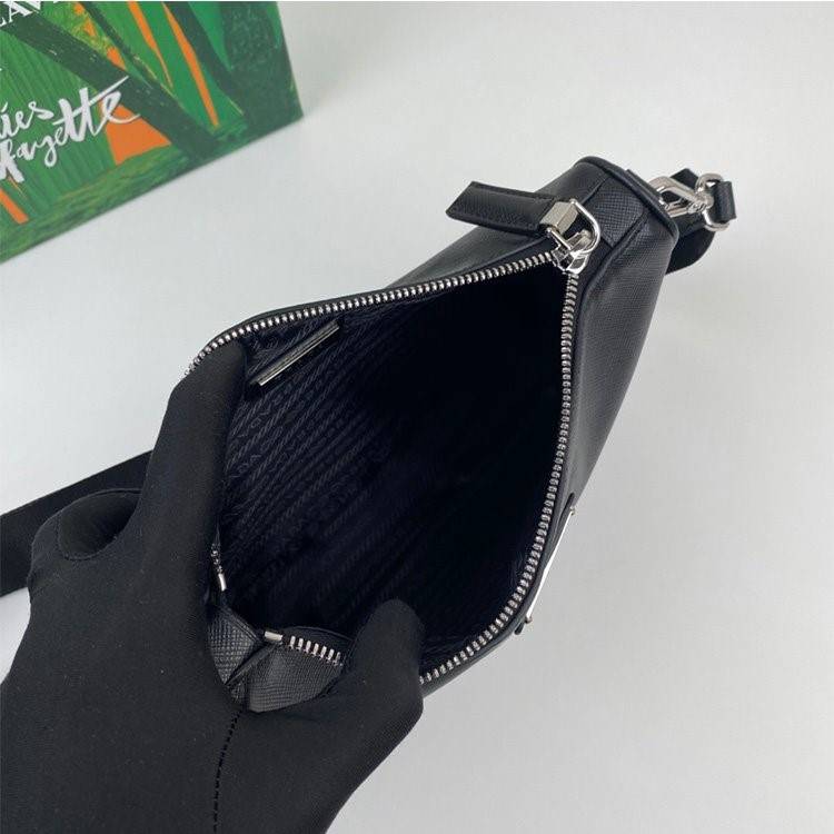 プラダコピー高品質   ショルダー バック
