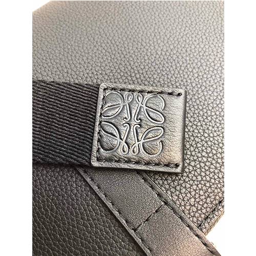 【LOEWE】military messenger ショルダー バック  