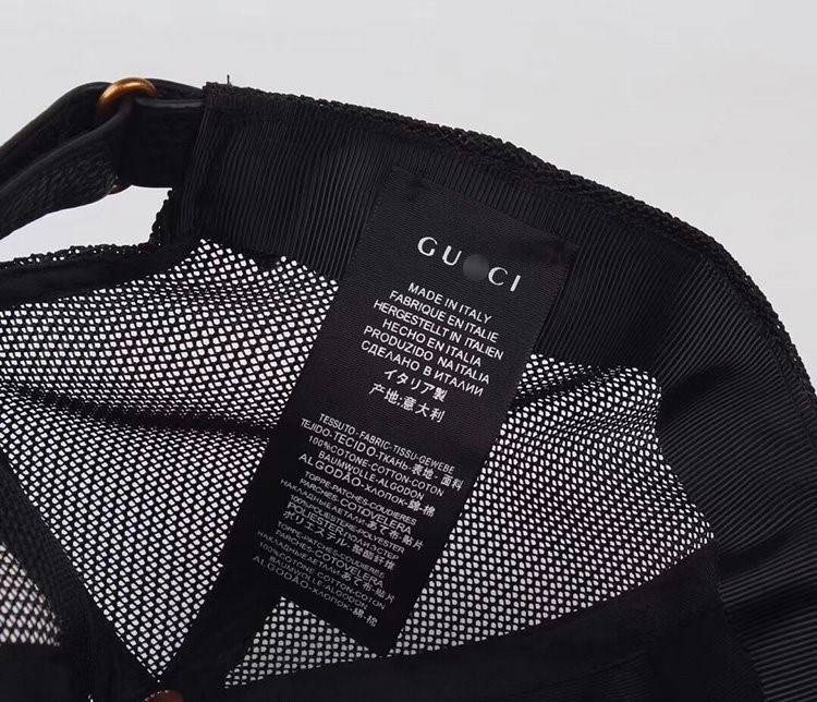 【グ*チ GUC*I】牛皮  帽子  