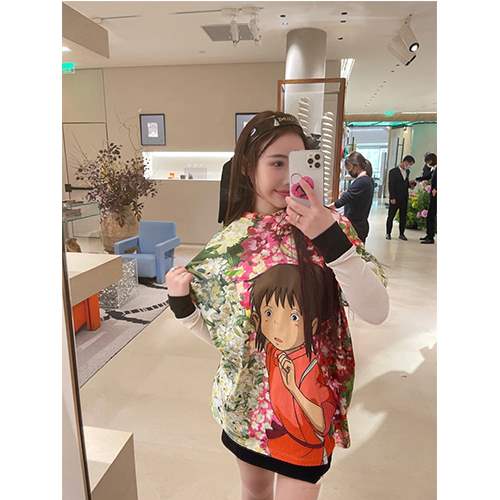 ロエベ偽物メンズ レディース 半袖Tシャツ