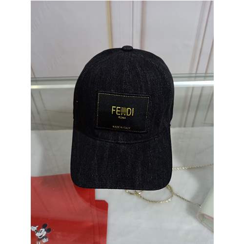 フェンディスーパーコピーCAP 帽子