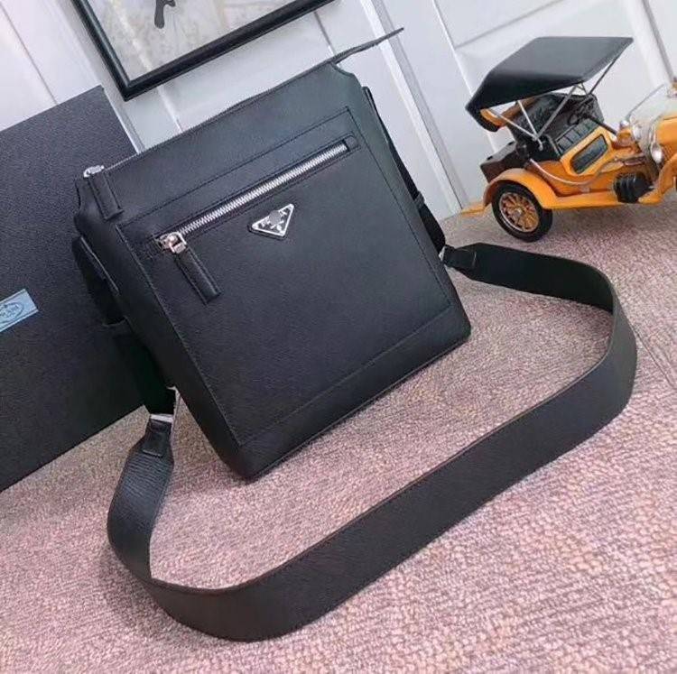 プラダ ショルダー バッグ