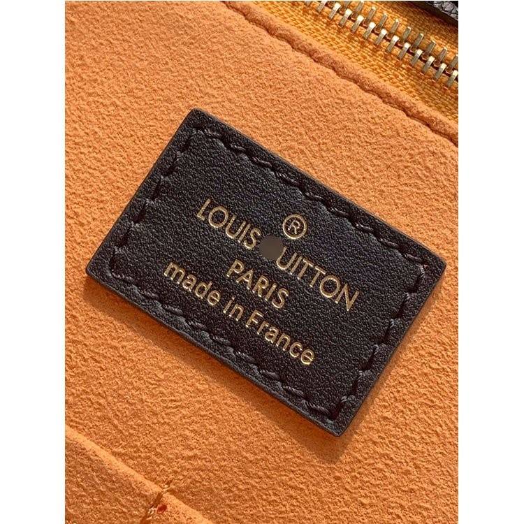 ルイヴィトンスーパーコピーM44576 オン・ザ・ゴー ジャイアント ロゴ 入荷