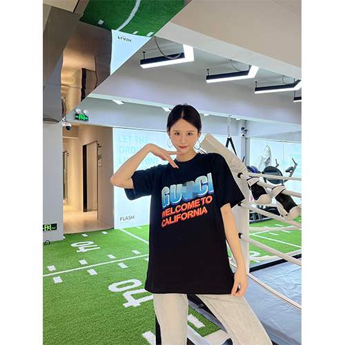 【グッチ】メンズ レディース 半袖Tシャツ 