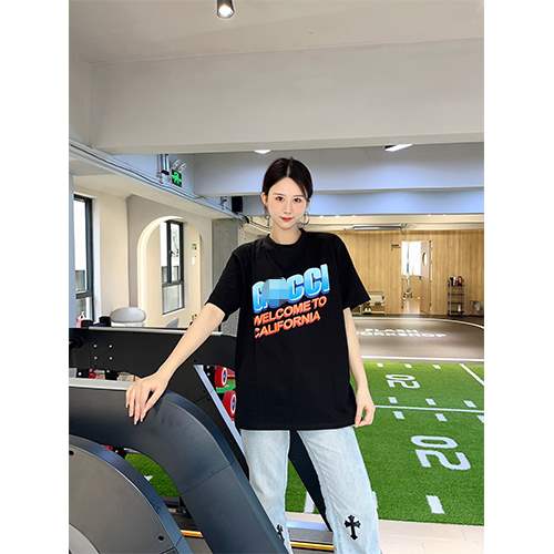 【グッチ】メンズ レディース 半袖Tシャツ 