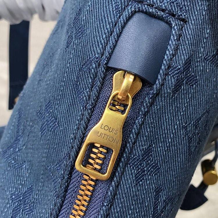ルイヴィトンコピーM44617 リュックサック