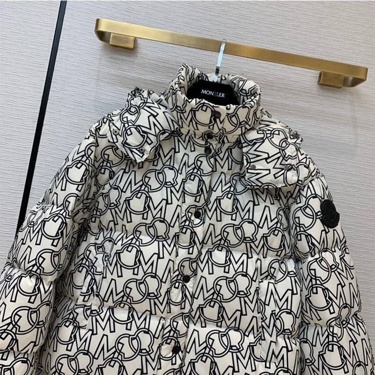 【モンクレール 】通常価格29|800円のところ特価19|800円にてご提供  秋冬　ダウンジャケットメンズ レディース  