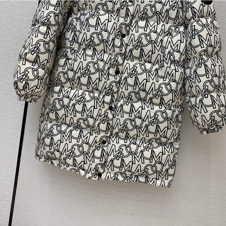 【モンクレール 】通常価格29|800円のところ特価19|800円にてご提供  秋冬　ダウンジャケットメンズ レディース  