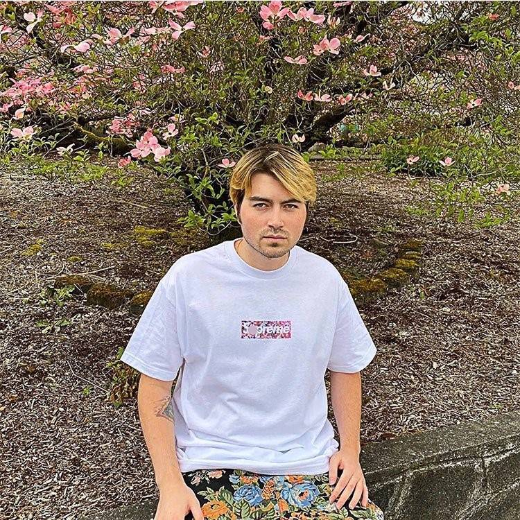 【シュプリーム S*PREME】 TAKASDHI MURAKAMI COVID-19 RELIEF BOX 高品質  半袖Tシャツ 