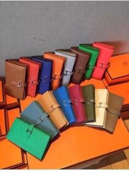 エルメスhermesスーパーコピー高品質 ファスナ付き 長財布 二つ折り メンズファッション イタリア スーパー